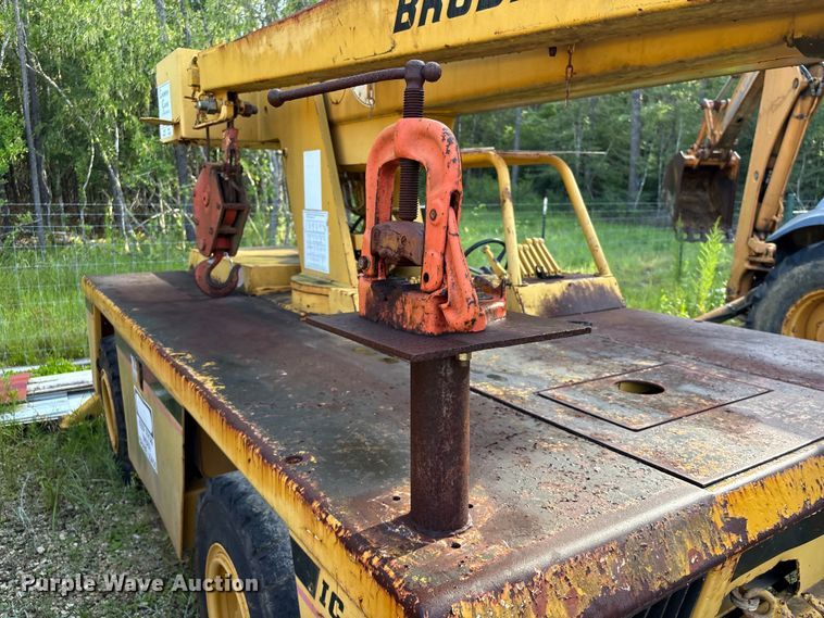 image for item EU0694 1997 Broderson IC-80 crane