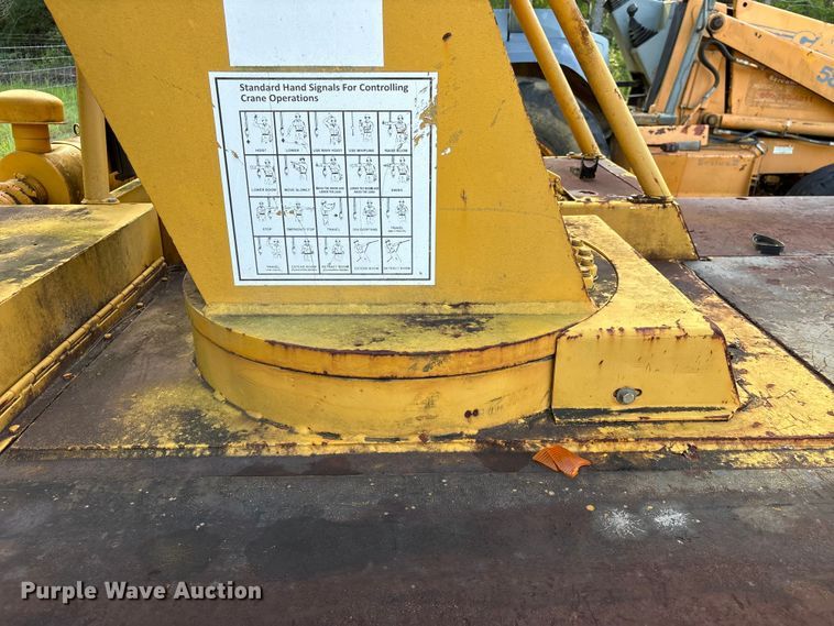 image for item EU0694 1997 Broderson IC-80 crane
