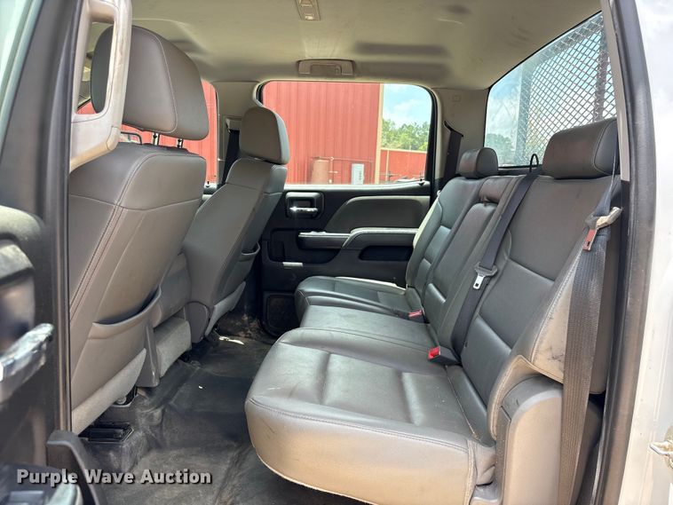 image for item EU0695 2018 Chevrolet Silverado 3500HD Crew Cab utility bed pickup truck