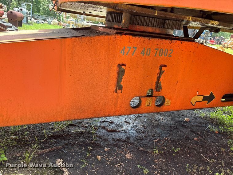 image for item EU0696 2007 JLG 400S boom lift