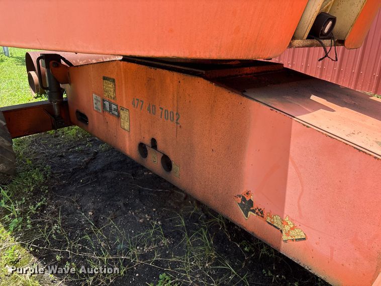 image for item EU0696 2007 JLG 400S boom lift