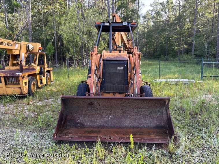 image for item EU0697 1999 Case 580L Series II backhoe