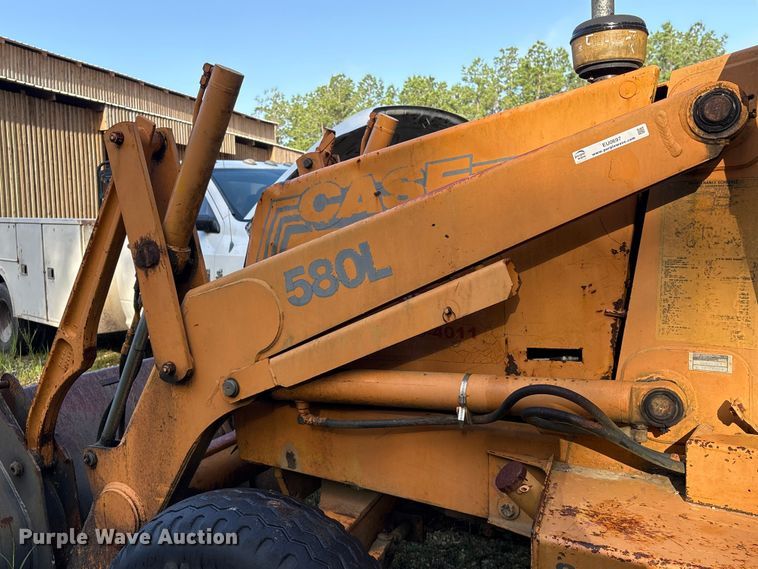 image for item EU0697 1999 Case 580L Series II backhoe