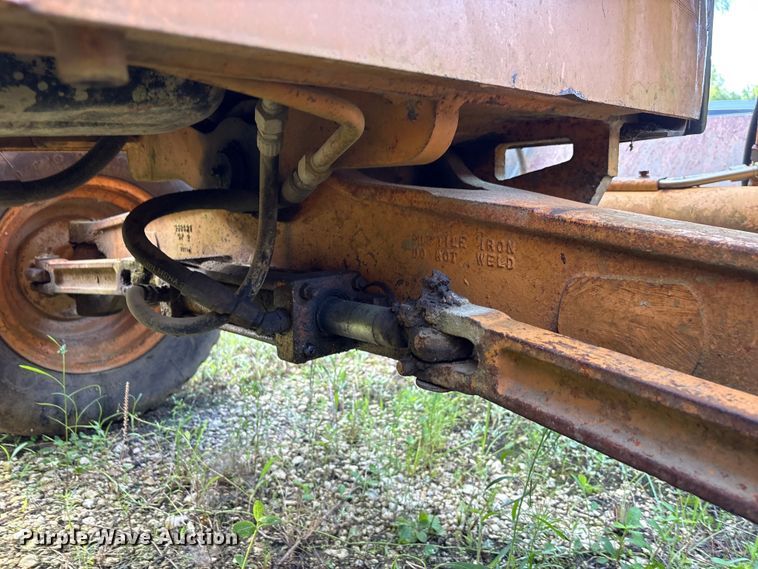 image for item EU0697 1999 Case 580L Series II backhoe