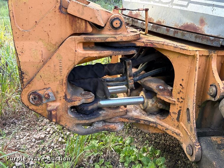 image for item EU0697 1999 Case 580L Series II backhoe