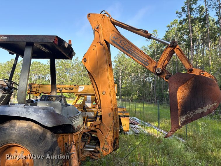 image for item EU0697 1999 Case 580L Series II backhoe