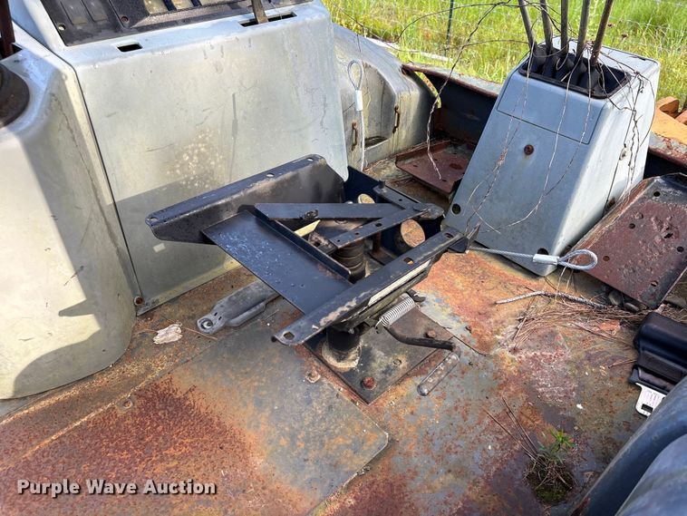 image for item EU0697 1999 Case 580L Series II backhoe