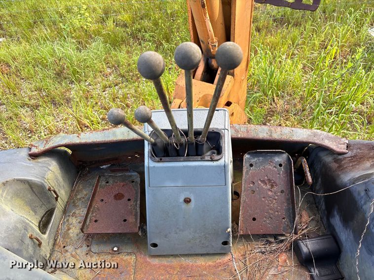 image for item EU0697 1999 Case 580L Series II backhoe