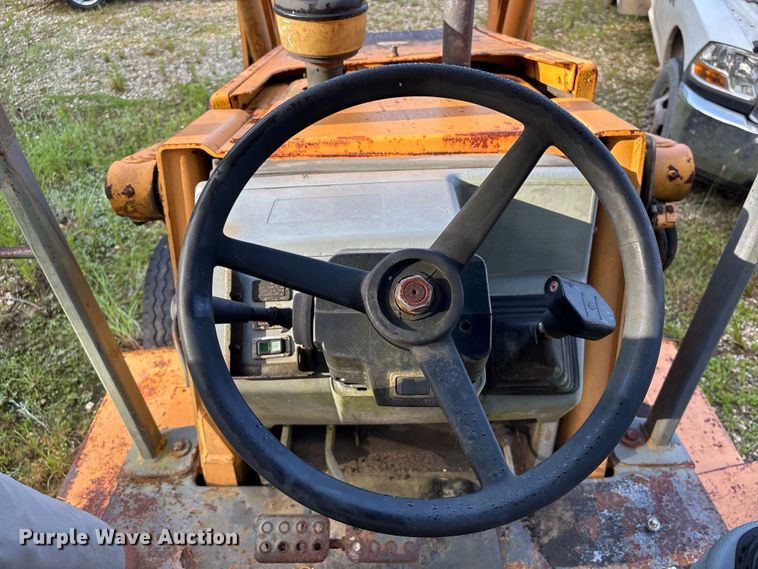 image for item EU0697 1999 Case 580L Series II backhoe