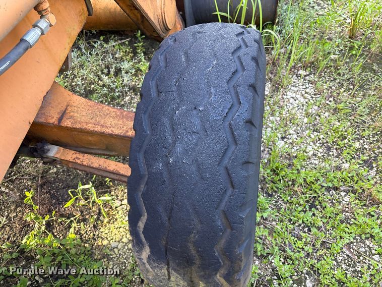 image for item EU0697 1999 Case 580L Series II backhoe