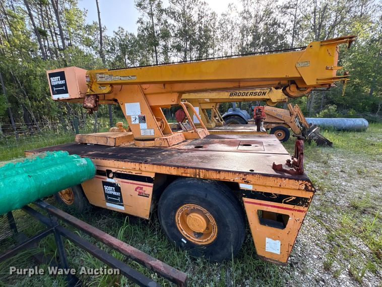 image for item EU0705 Broderson IC-80-1F crane