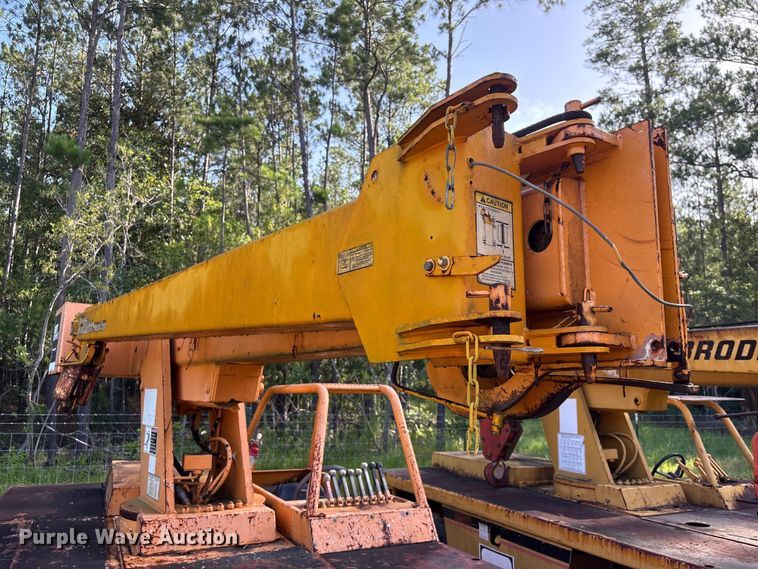 image for item EU0705 Broderson IC-80-1F crane