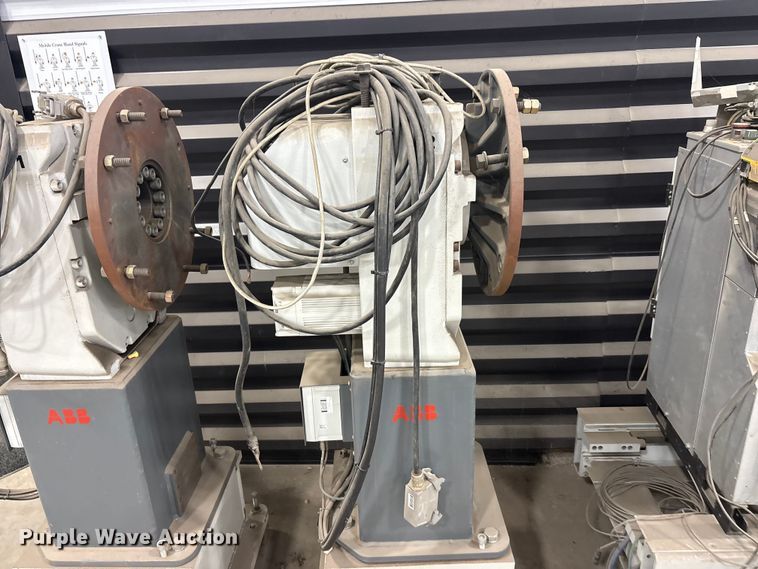 image for item EU5733 2021 Preston Eastin MTU35-77m-1C robotic welder