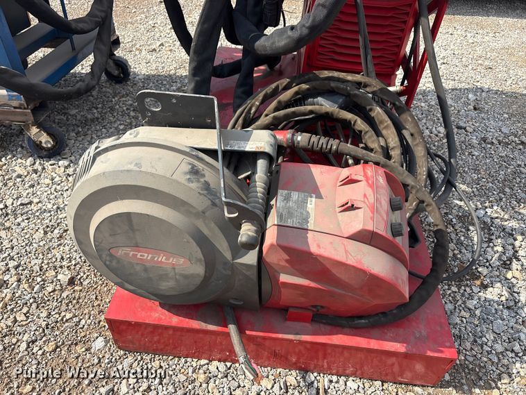 image for item EU5734 (2) Fronius TPS 400i welders