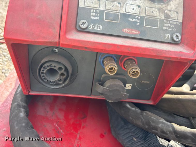 image for item EU5734 (2) Fronius TPS 400i welders