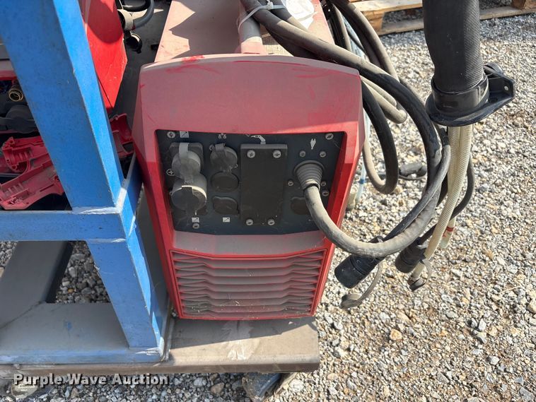 image for item EU5734 (2) Fronius TPS 400i welders
