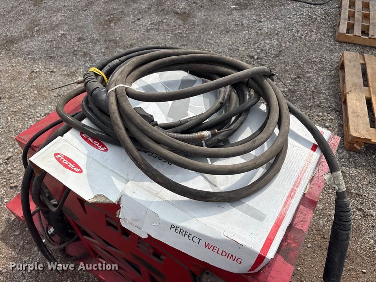 image for item EU5736 (2) Fronius TPs400i coolant welders