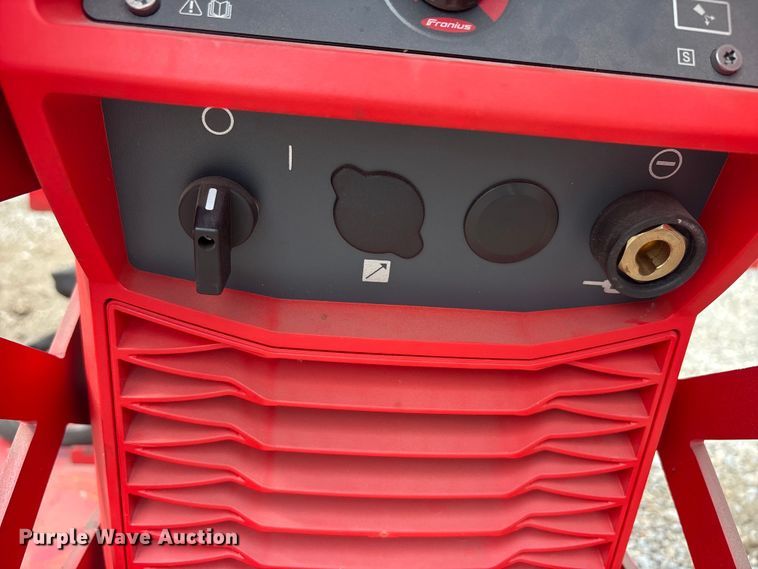 image for item EU5736 (2) Fronius TPs400i coolant welders
