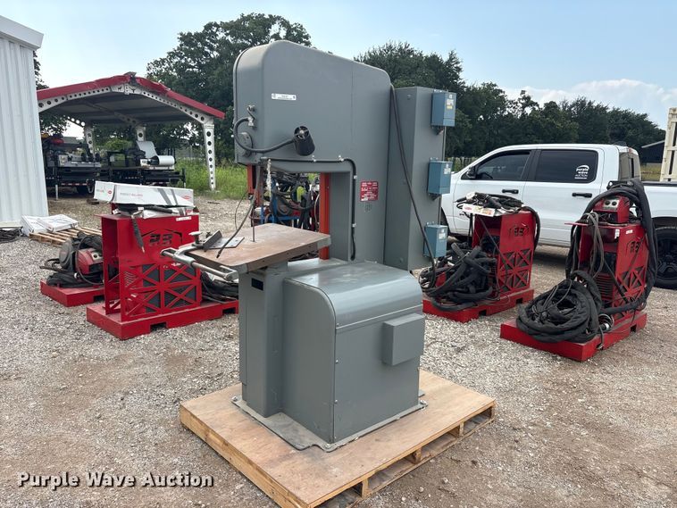 image for item EU5737 DoALL 2013-20 band saw
