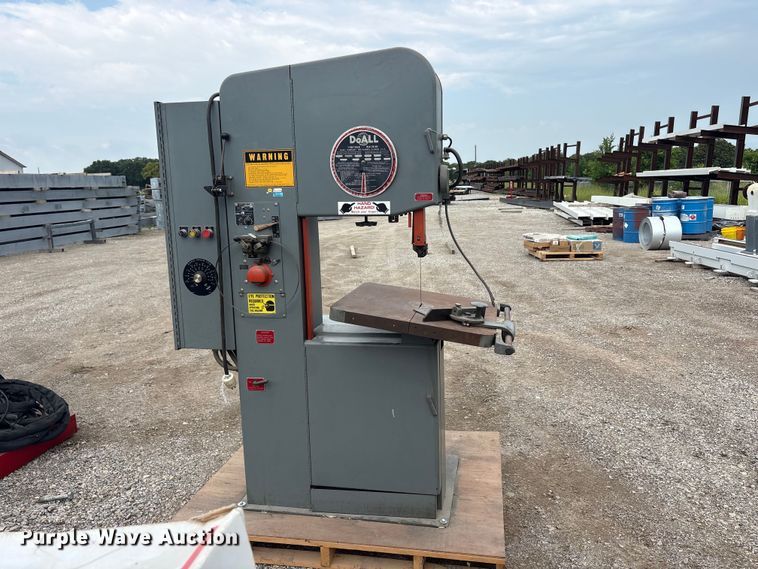 image for item EU5737 DoALL 2013-20 band saw