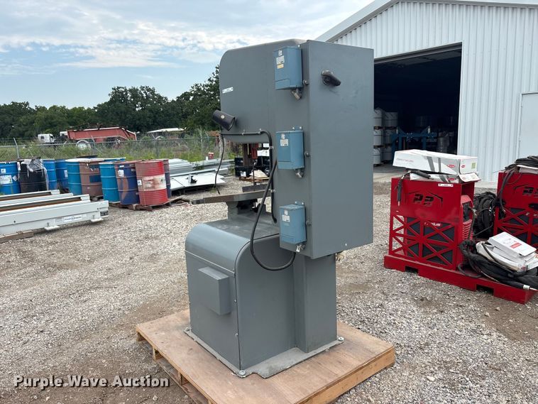 image for item EU5737 DoALL 2013-20 band saw