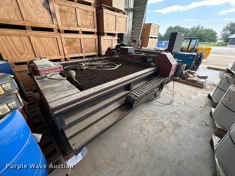 image for item EU5739 CS cutting systems plasma cutting table