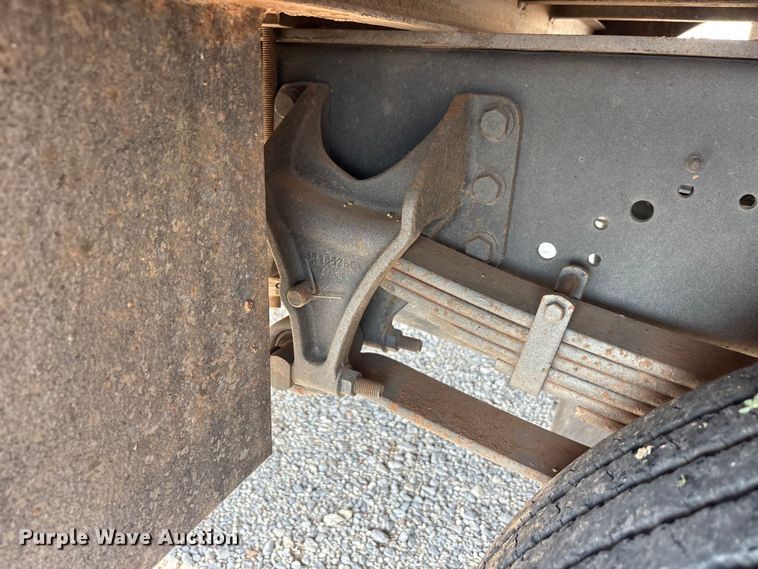 image for item EU5741 2005 International 4300 utility / service truck