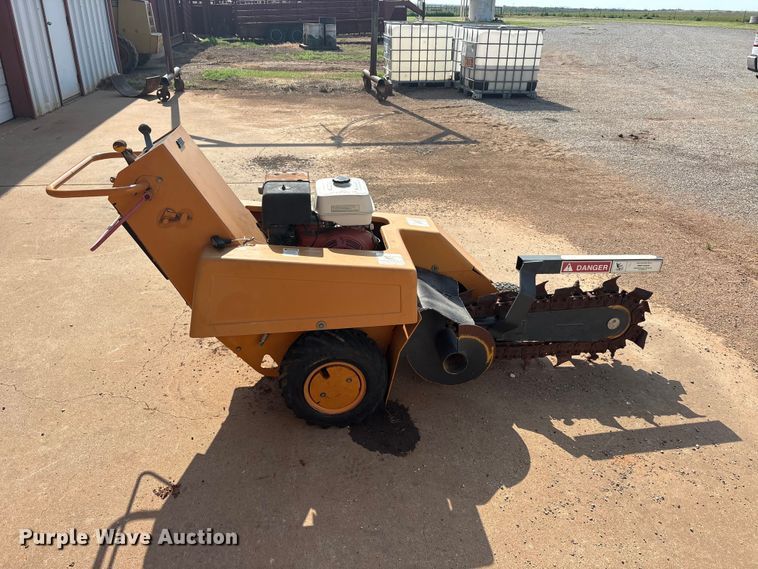 image for item EU5742 2001 Case 60 trencher