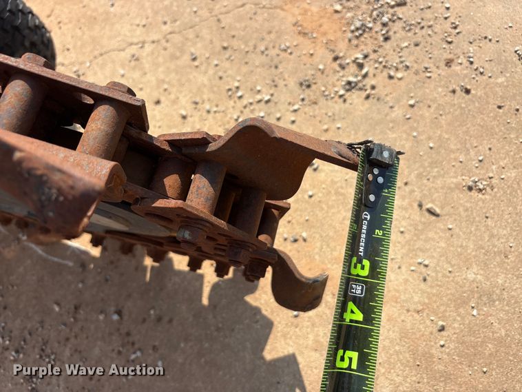 image for item EU5742 2001 Case 60 trencher