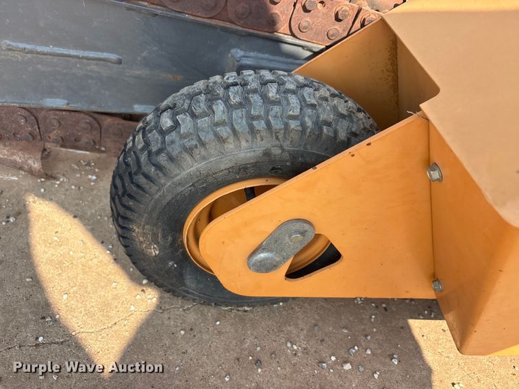 image for item EU5742 2001 Case 60 trencher