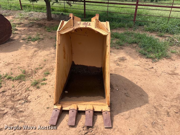 image for item EU5747 Excavator bucket