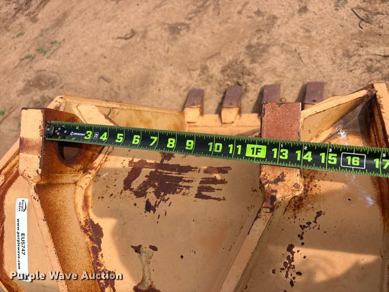 image for item EU5747 Excavator bucket