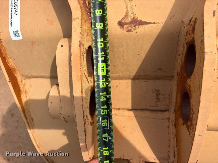 image for item EU5747 Excavator bucket