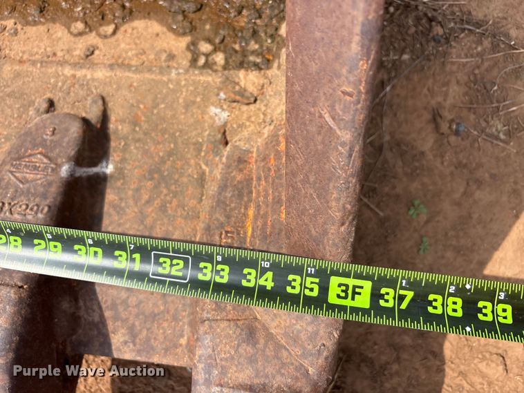 image for item EU5748 Excavator bucket