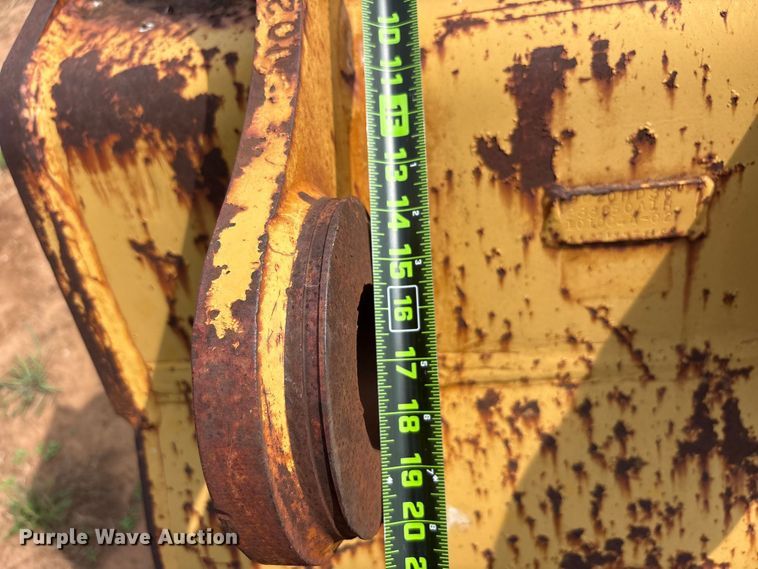 image for item EU5748 Excavator bucket