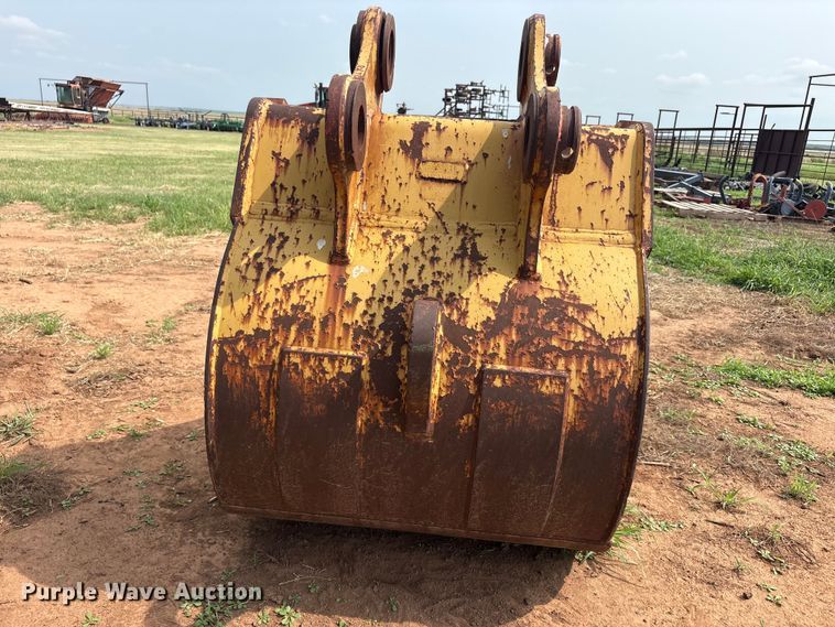 image for item EU5748 Excavator bucket
