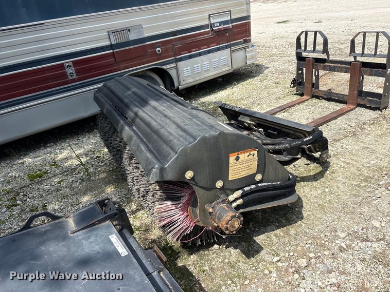 image for item EU5754 2024 Bobcat 68 angle broom skid steer broom