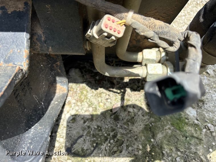 image for item EU5754 2024 Bobcat 68 angle broom skid steer broom