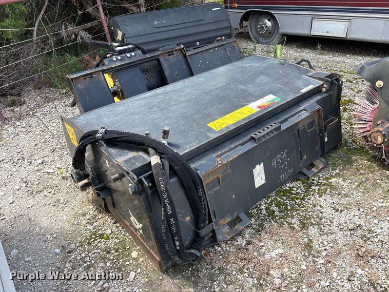 image for item EU5755 Bobcat SWB72 skid steer sweeper