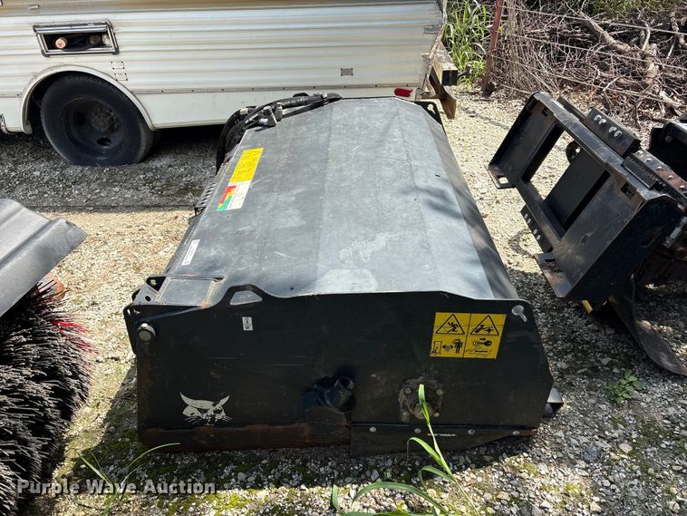 image for item EU5755 Bobcat SWB72 skid steer sweeper