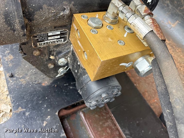 image for item EU5760 Danuser T3 skid steer post driver