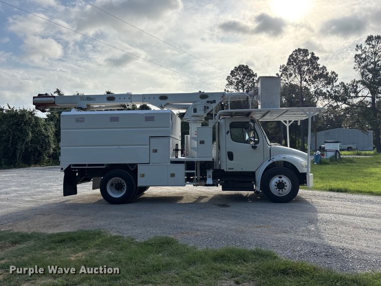 image for item EU5764 2010 Freightliner M2 forestry bucket truck