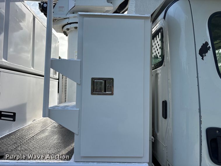 image for item EU5764 2010 Freightliner M2 forestry bucket truck