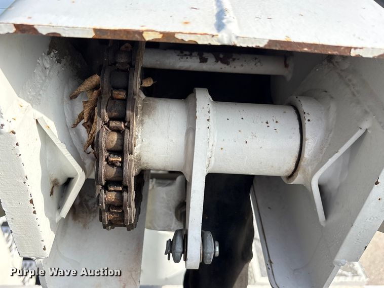 image for item EU5764 2010 Freightliner M2 forestry bucket truck