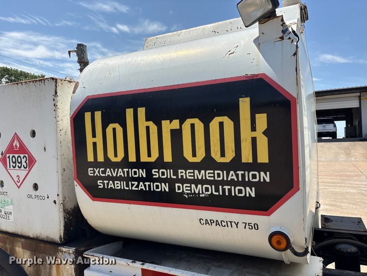 image for item EU5766 2000 Freightliner FL70 fuel / lube truck