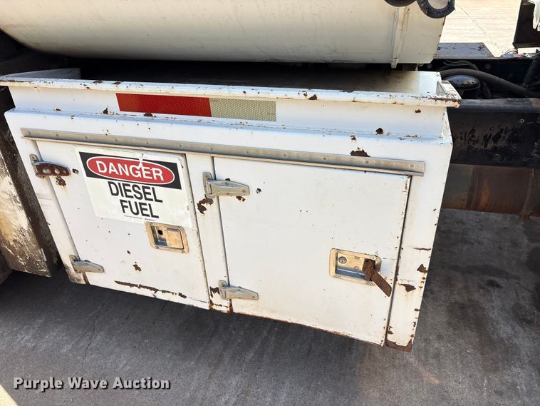 image for item EU5766 2000 Freightliner FL70 fuel / lube truck