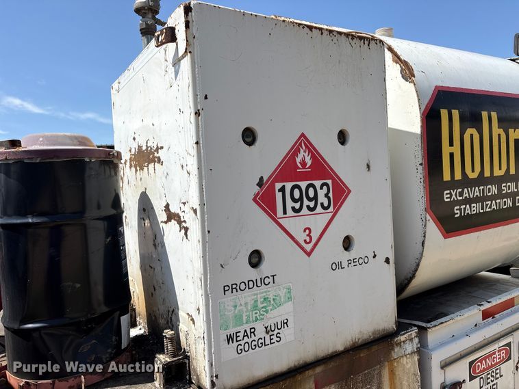 image for item EU5766 2000 Freightliner FL70 fuel / lube truck