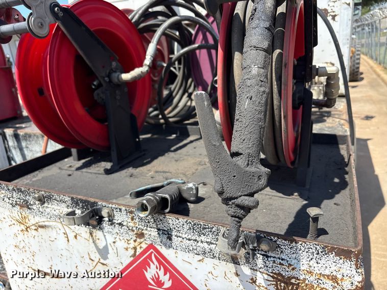image for item EU5766 2000 Freightliner FL70 fuel / lube truck