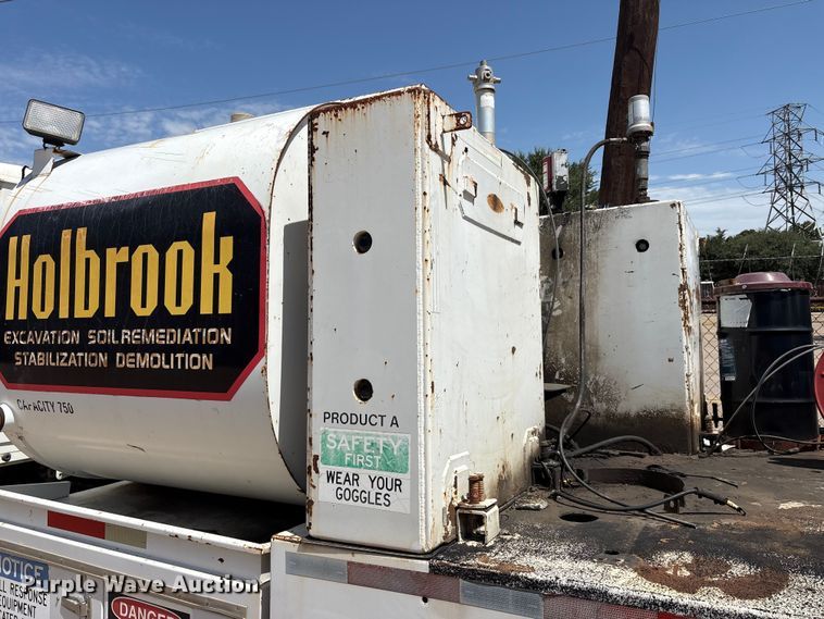 image for item EU5766 2000 Freightliner FL70 fuel / lube truck