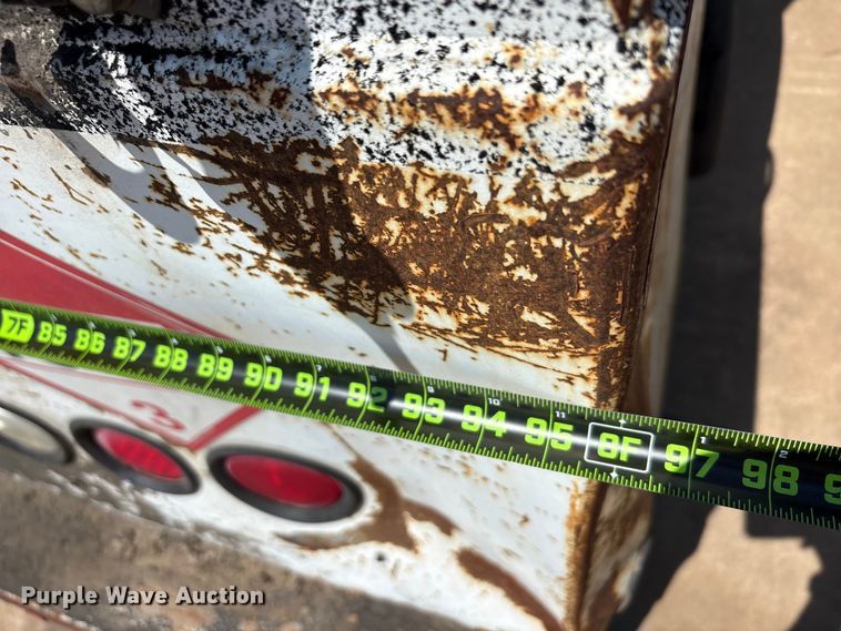 image for item EU5766 2000 Freightliner FL70 fuel / lube truck